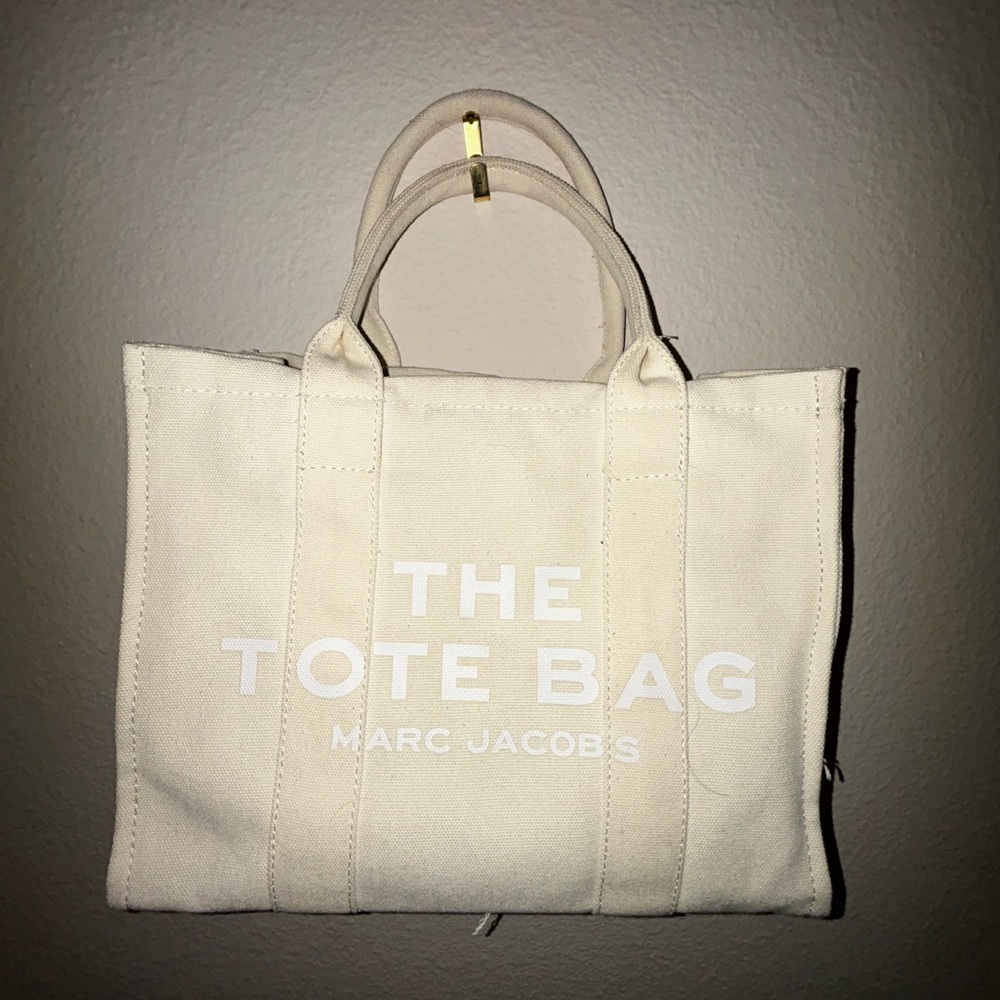 Marc Jacobs Beige Canvas Tote